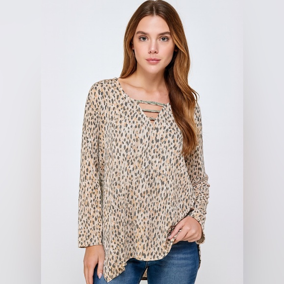 Juicy Couture Watercolor Leopard Print Blouse Sz M Sparkly Ladder V Neck Y2K - Picture 1 of 16